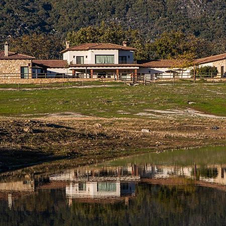 Casa Rural Los Tres Lugares San Martin De Trevejo Luaran gambar